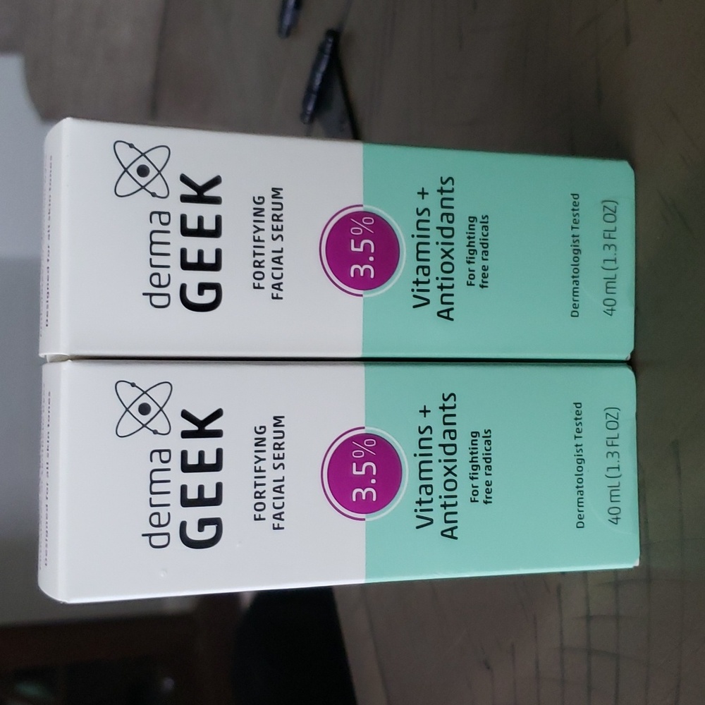 (2) Derma Geek Fortifying Serum 3.5% Vitamins & Antioxidants  NIP